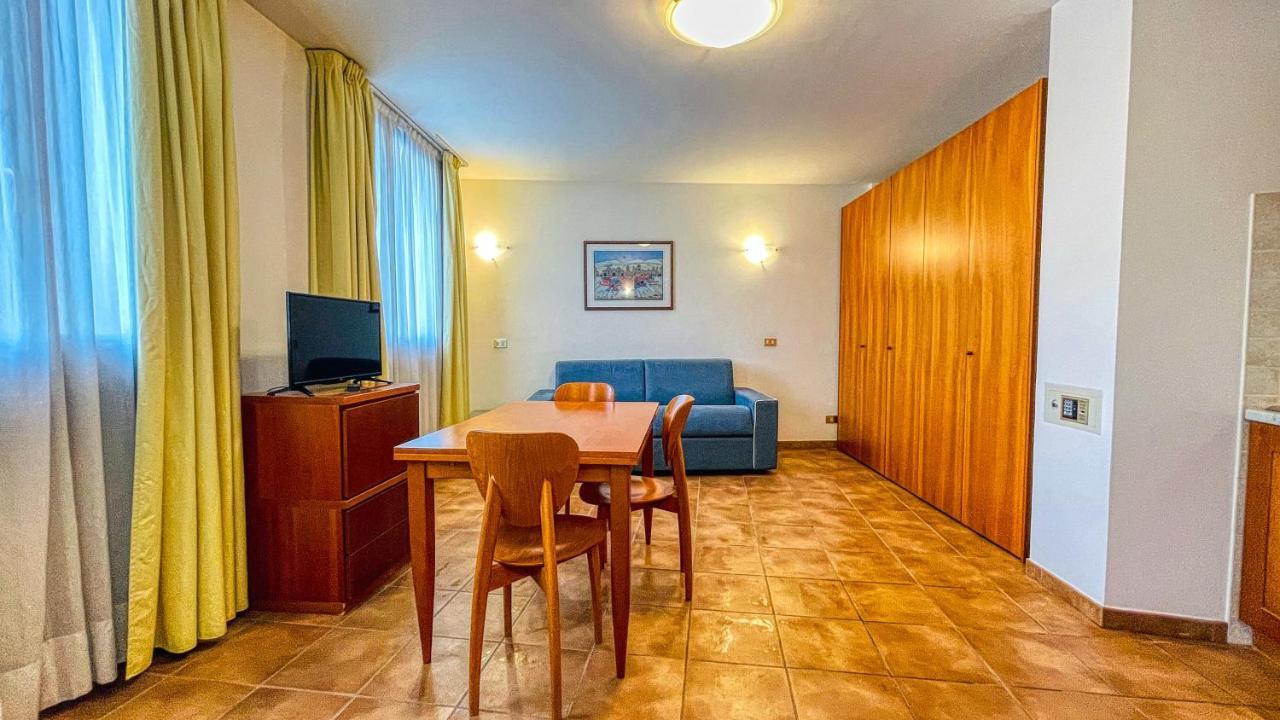 Appartamento Smith Arneis - Affitti Brevi Italia Bardonecchia Kültér fotó